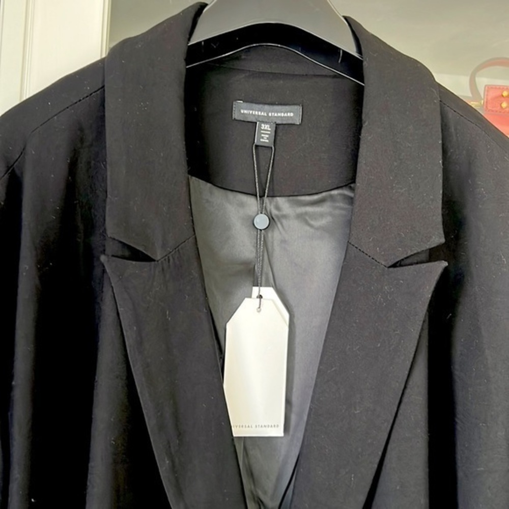 Universal Standard Lightweight Blazer - image 4